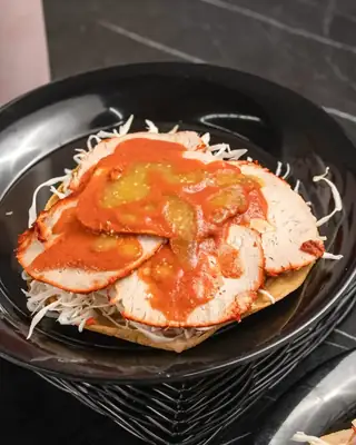 Tostada de Pierna